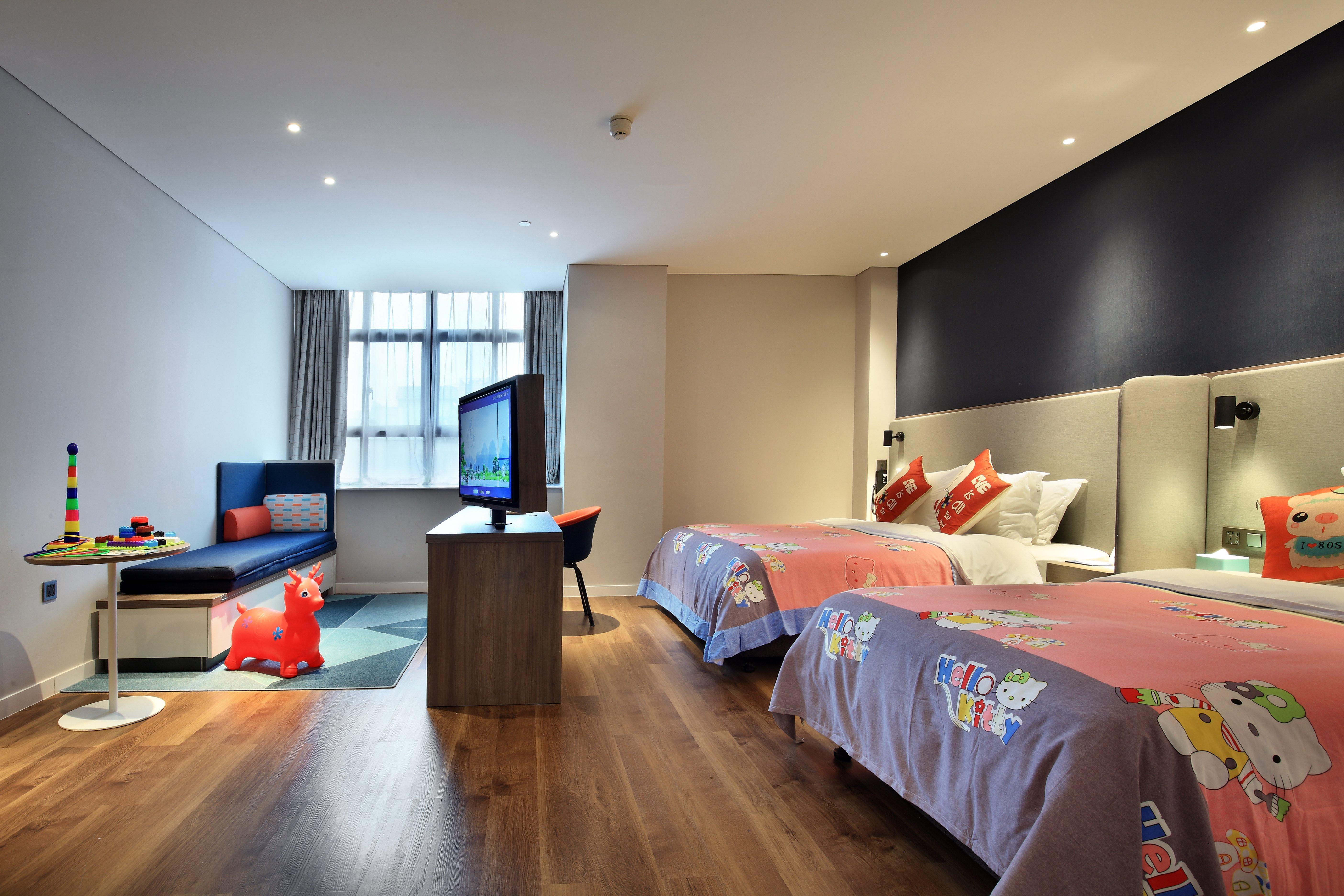Holiday Inn Express Guilin City Center By Ihg Exterior photo