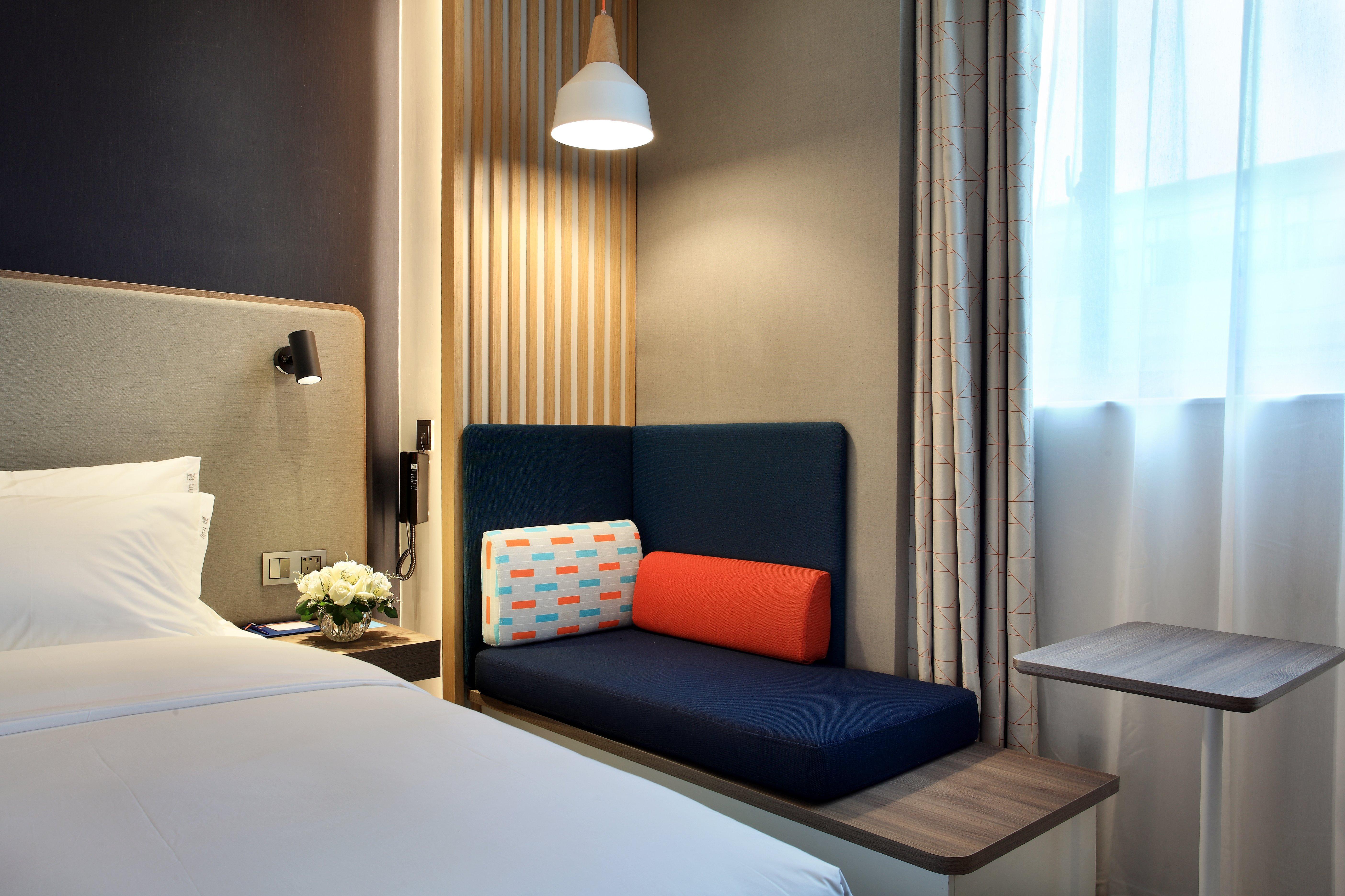 Holiday Inn Express Guilin City Center By Ihg Exterior photo
