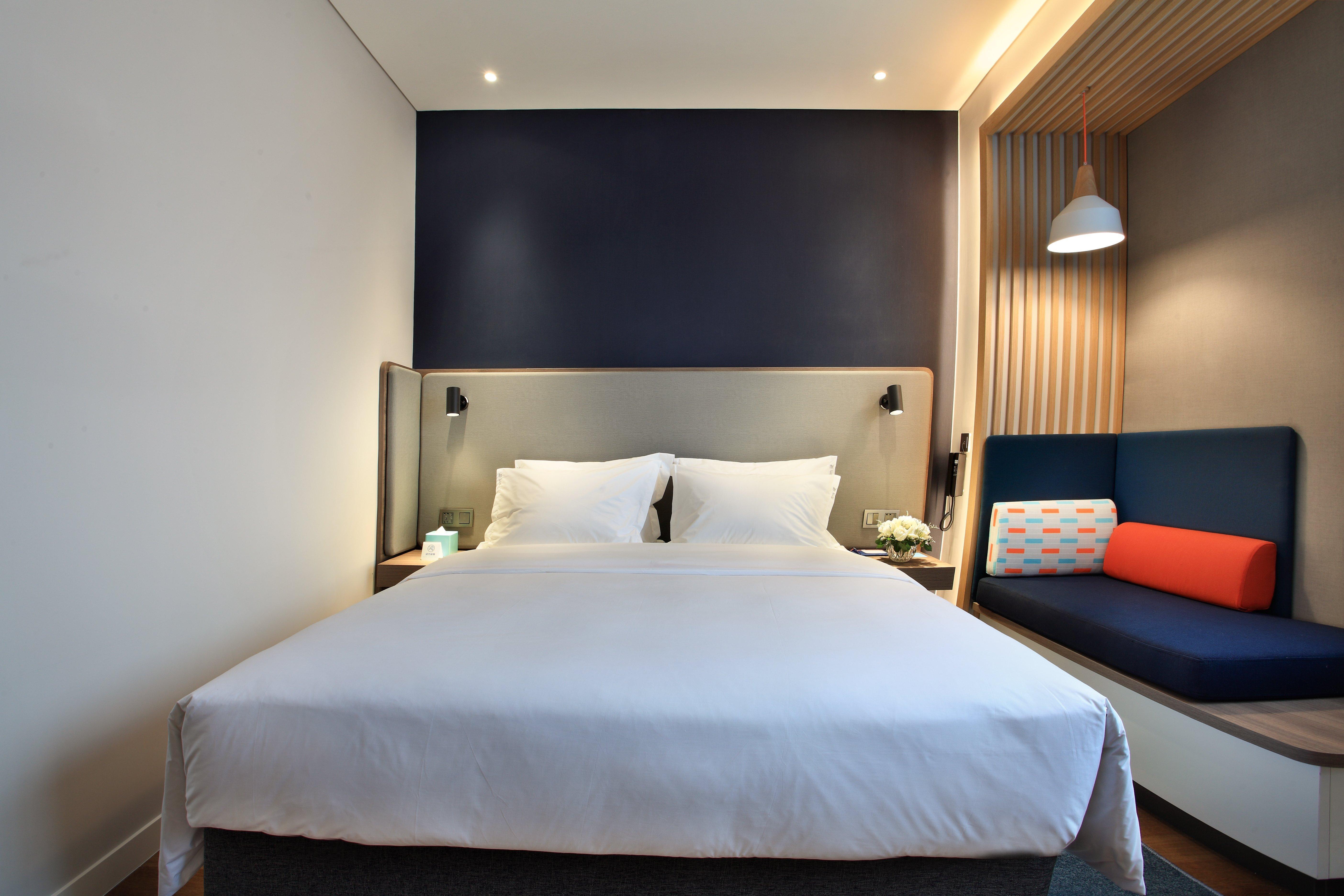Holiday Inn Express Guilin City Center By Ihg Exterior photo